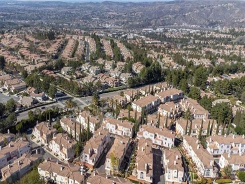 8136 E Naples , Anaheim Hills, CA