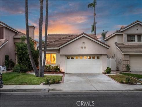 911 S Firefly  , Anaheim Hills, CA