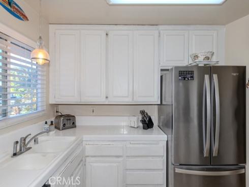 130 N Lohrum Lane, Anaheim Hills, CA