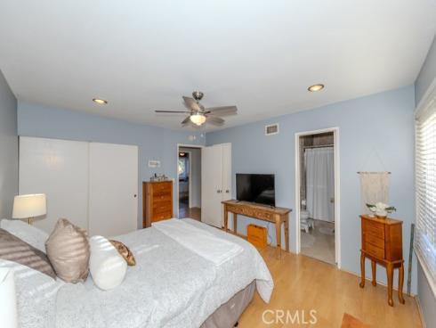 130 N Lohrum Lane, Anaheim Hills, CA