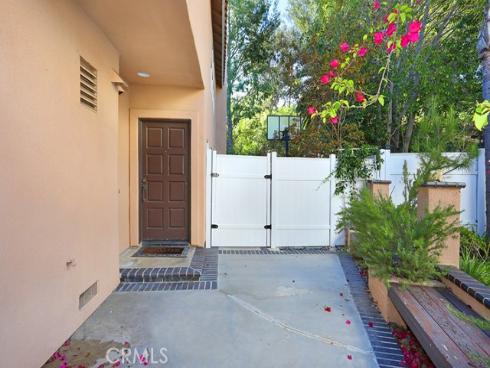 961 S Lone Pine  , Anaheim Hills, CA