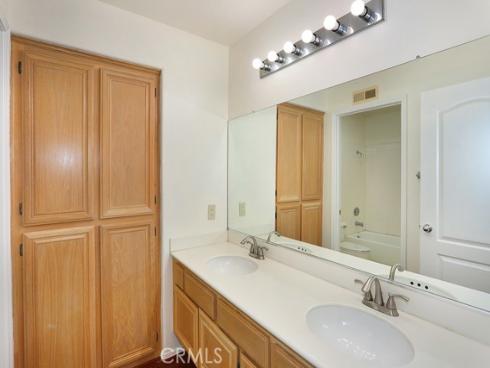 961 S Lone Pine  , Anaheim Hills, CA