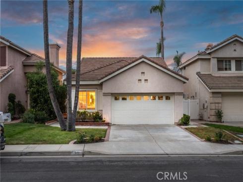 911 S Firefly  , Anaheim Hills, CA