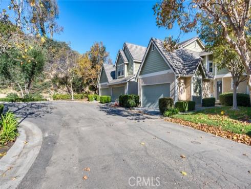 6009 E Summit Court  38 , Anaheim Hills, CA