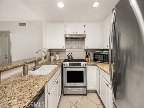 5573 E Vista Del Rio  , Anaheim Hills, CA