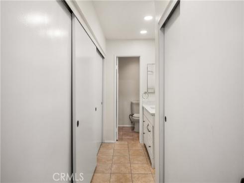 5573 E Vista Del Rio  , Anaheim Hills, CA