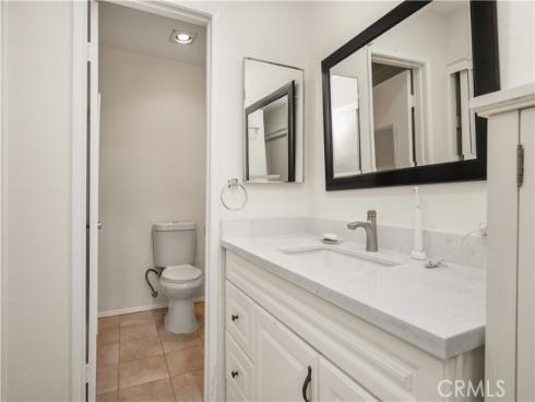 5573 E Vista Del Rio  , Anaheim Hills, CA