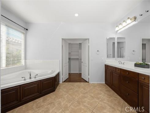 8180 E Brookdale Lane, Anaheim Hills, CA