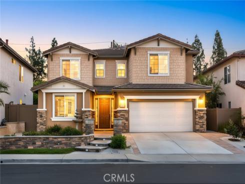 8180 E Brookdale Lane, Anaheim Hills, CA