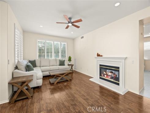 8180 E Brookdale Lane, Anaheim Hills, CA