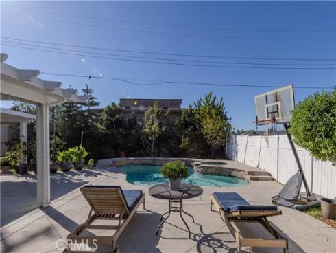 135 N Laurie Ann   Lane, Anaheim Hills, CA