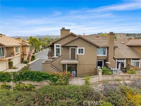 8123 E Oak Ridge Circle, Anaheim Hills, CA