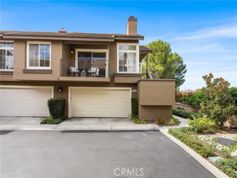 8123 E Oak Ridge Circle, Anaheim Hills, CA