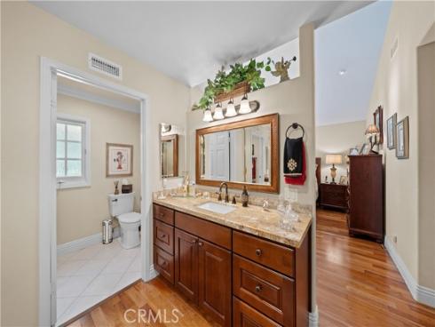 6430 E Oakview Lane, Anaheim Hills, CA