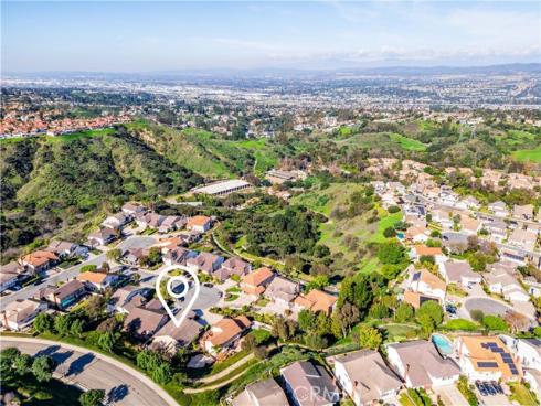 6430 E Oakview Lane, Anaheim Hills, CA