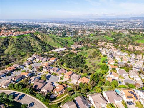 6430 E Oakview Lane, Anaheim Hills, CA