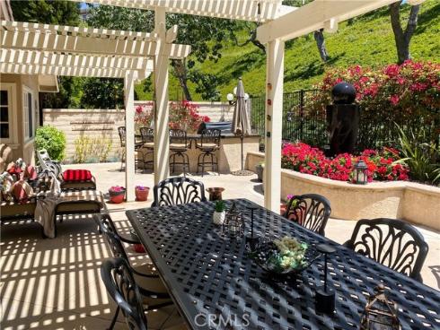 6430 E Oakview Lane, Anaheim Hills, CA