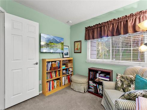 825 S Jacaranda Way, Anaheim Hills, CA