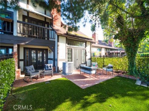 950 S Rim Crest , Anaheim Hills, CA