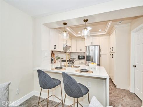 950 S Rim Crest , Anaheim Hills, CA