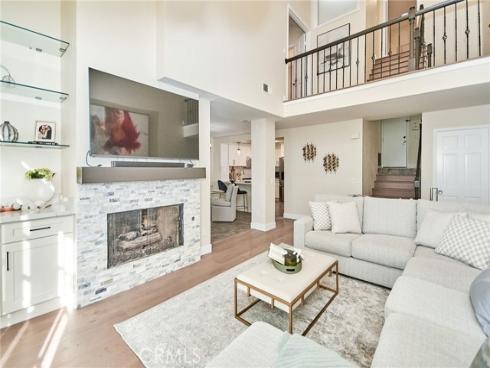 950 S Rim Crest , Anaheim Hills, CA