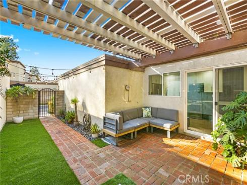 5516 E Vista Del Dia  , Anaheim Hills, CA