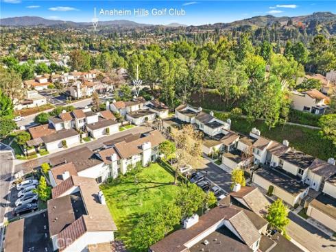 5516 E Vista Del Dia  , Anaheim Hills, CA