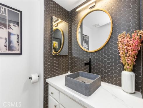 5516 E Vista Del Dia  , Anaheim Hills, CA