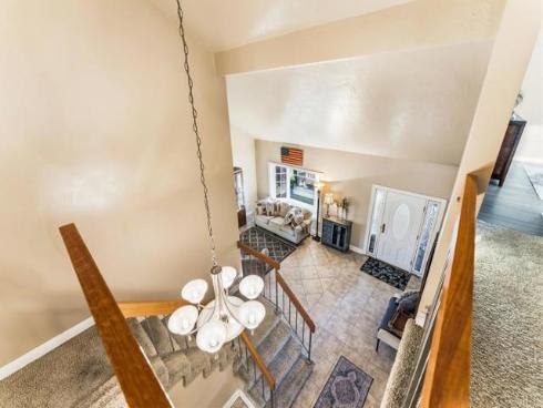 910 S Amherst   Circle, Anaheim Hills, CA