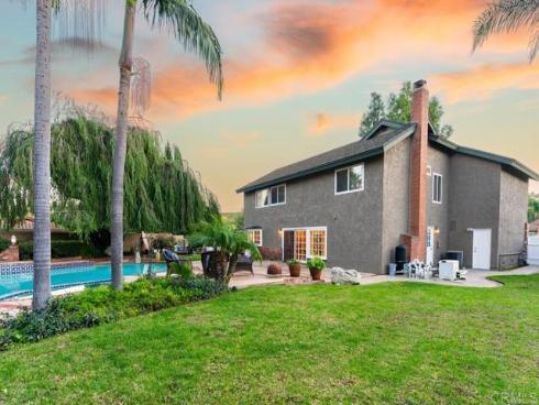 910 S Amherst   Circle, Anaheim Hills, CA