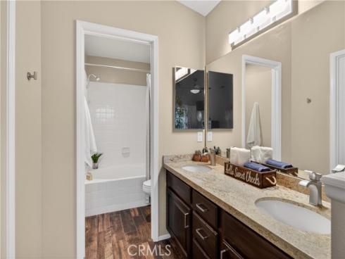 818 S Amber Lane, Anaheim Hills, CA