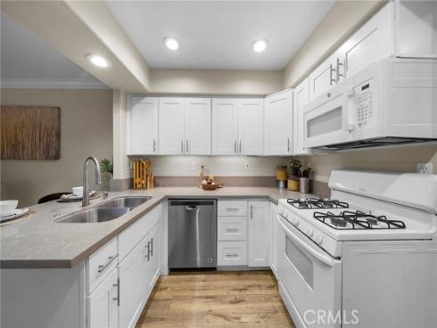 7887 E Horizon View Drive, Anaheim Hills, CA