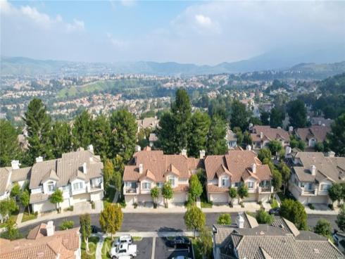 7887 E Horizon View Drive, Anaheim Hills, CA