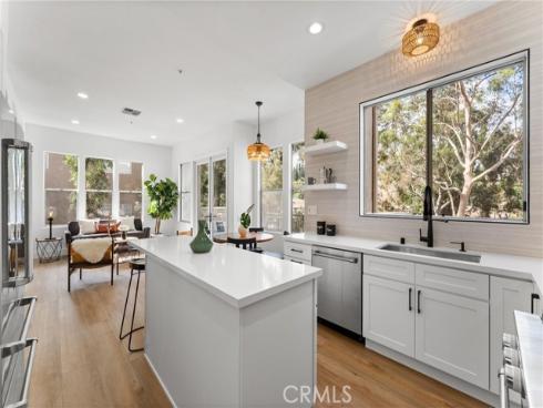 397  San Vicente   Lane, Anaheim Hills, CA