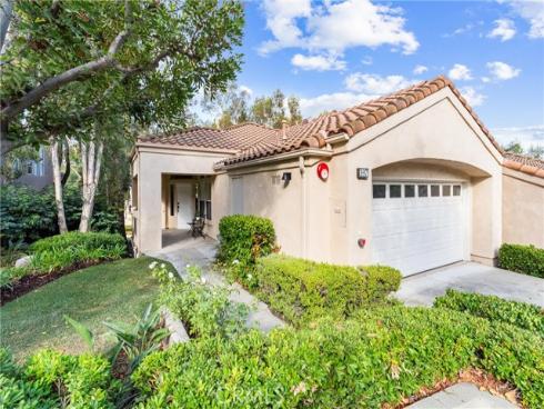 397  San Vicente   Lane, Anaheim Hills, CA