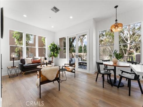 397  San Vicente   Lane, Anaheim Hills, CA