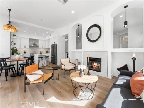 397  San Vicente   Lane, Anaheim Hills, CA