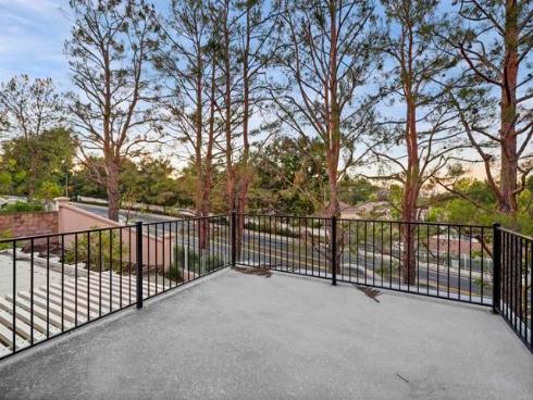 1065 S Hanlon   Way, Anaheim Hills, CA