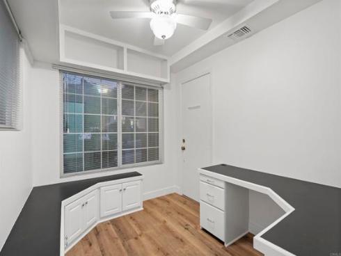 1065 S Hanlon   Way, Anaheim Hills, CA