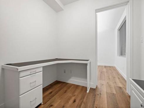 1065 S Hanlon   Way, Anaheim Hills, CA