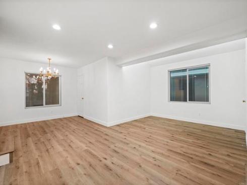 1065 S Hanlon   Way, Anaheim Hills, CA