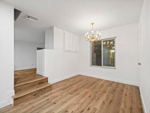 1065 S Hanlon   Way, Anaheim Hills, CA