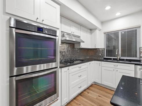 1065 S Hanlon   Way, Anaheim Hills, CA