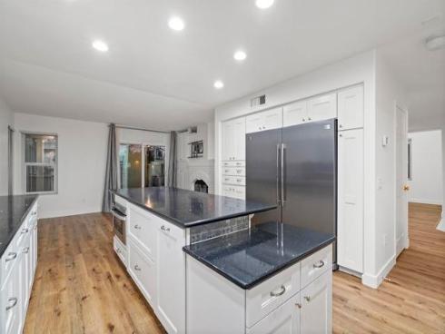 1065 S Hanlon   Way, Anaheim Hills, CA