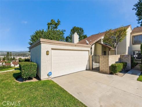 5532 E Vista Del Este  , Anaheim Hills, CA