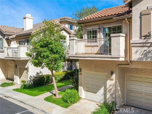 7973 E Viewrim  , Anaheim Hills, CA