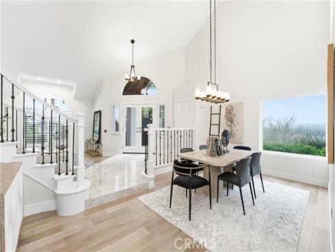 640 S Londerry  , Anaheim Hills, CA