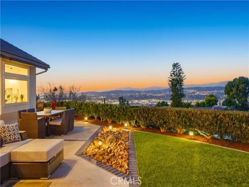 640 S Londerry  , Anaheim Hills, CA