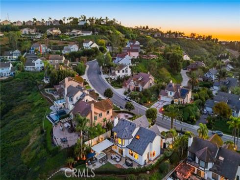 640 S Londerry  , Anaheim Hills, CA