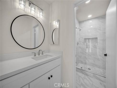 180 N Solomon  , Anaheim Hills, CA